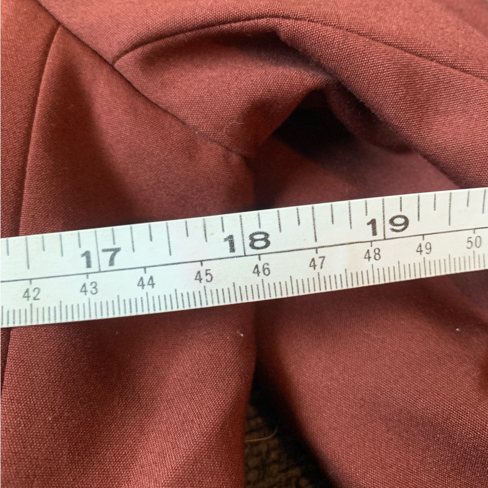 Express Burgundy Blazer size 8. - Picture 10 of 11